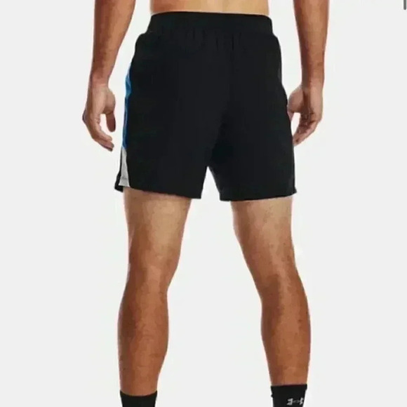 Under Armour Men's UA Speedpocket 7" Statement Shorts - Picture 3 of 7